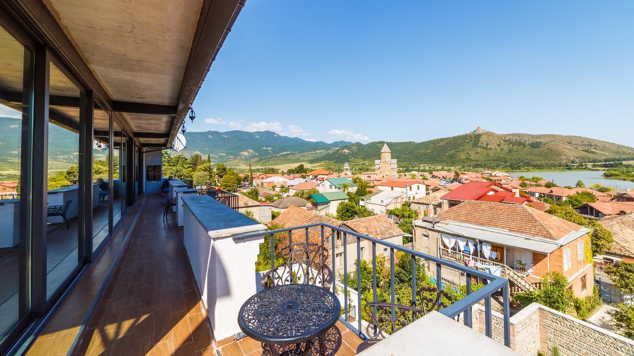 Hotel Gino Wellness Mtsʼkhetʼa Екстериор снимка